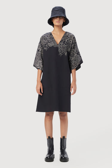 Oversized V-Neck Dress with Kimono Sleeves Black - Genes Lecoanet Hemant
