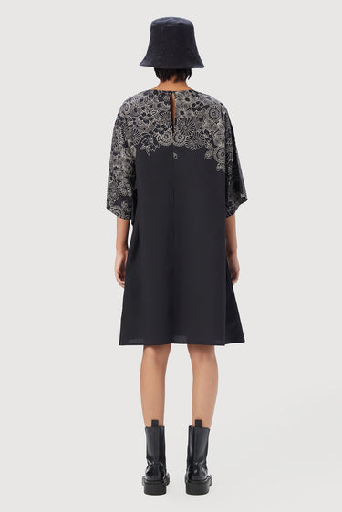 Oversized V-Neck Dress with Kimono Sleeves Black - Genes Lecoanet Hemant