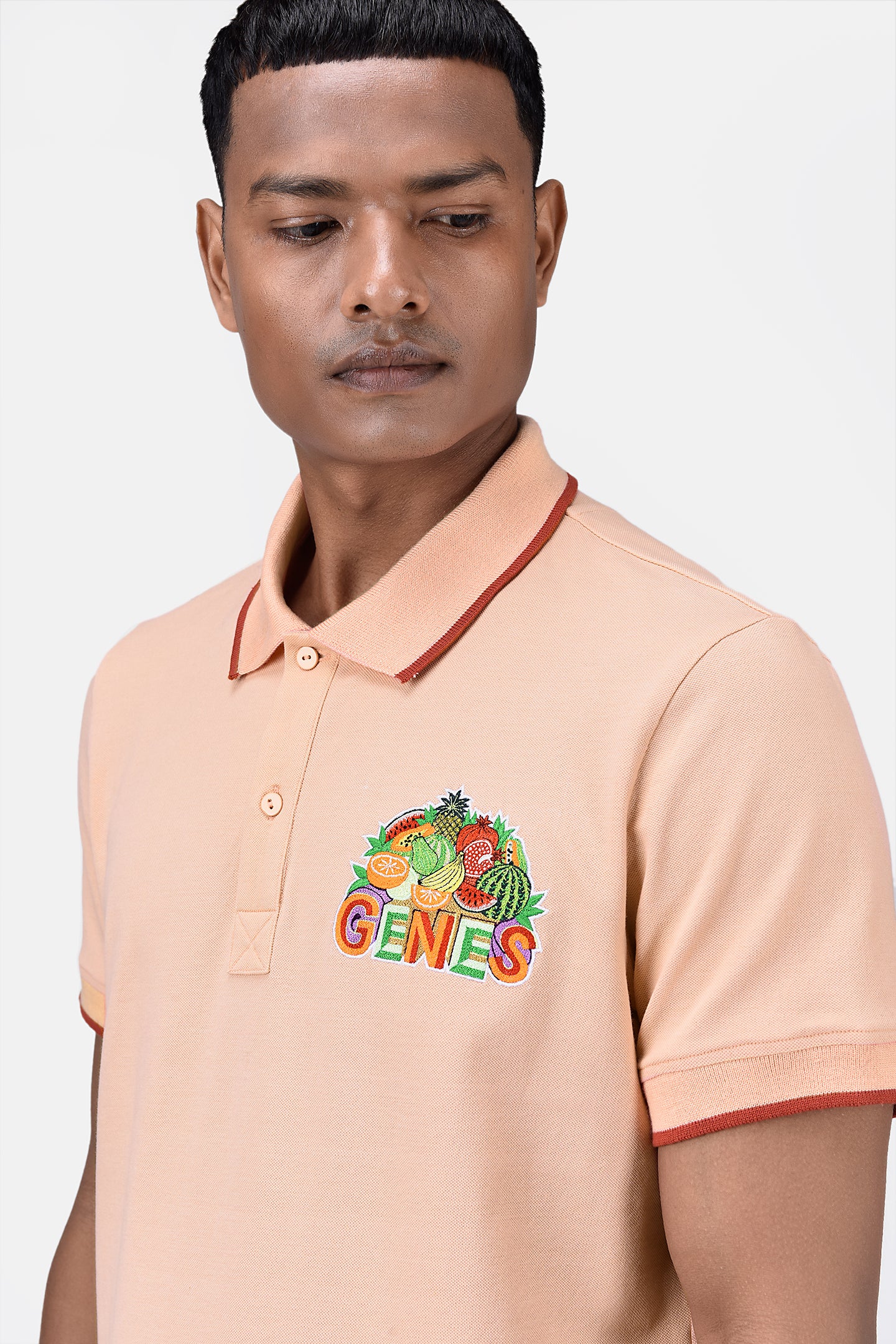 Regular Fit Men's Polo With Genes Fruit Basket Embroidery