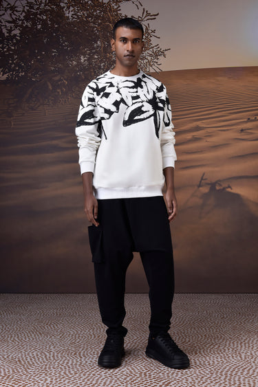 Ecru Crewneck Sweatshirt with Graphic Accent - Genes Online Store