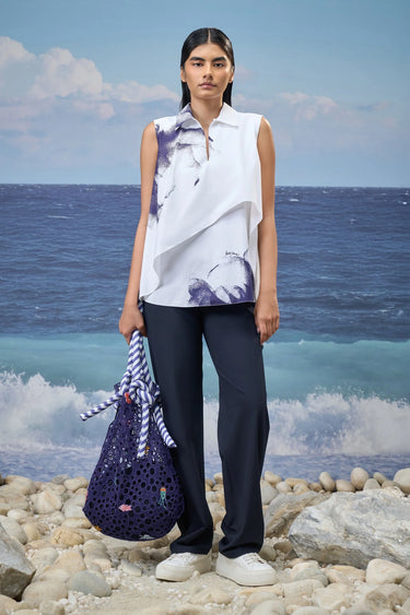 White and navy cotton poplin top for women with abstract graphic print