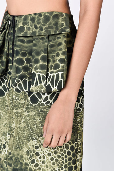 Semi-Fitted Banana Crepe Skirt with Pleated Pockets - Genes Lecoanet Hemant