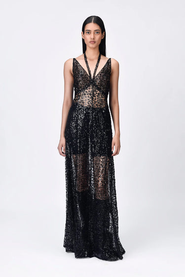 Slim Fit Embroidered Tulle Floor-Length Gown