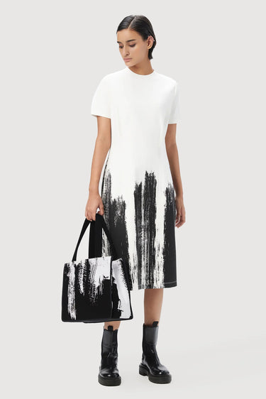 Slim Fit Round Neck Dress with Brush Stroke Print - Genes Lecoanet Hemant