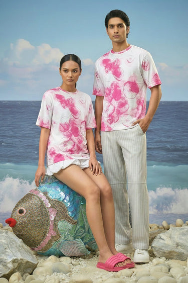 Pink cotton jersey graphic t-shirt for unisex with tide print design