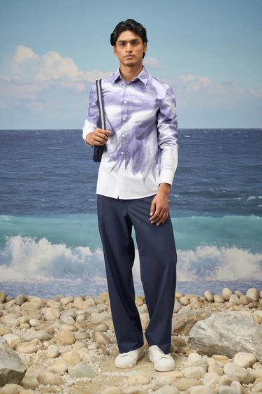 White cotton poplin shirt for men with abstract print design