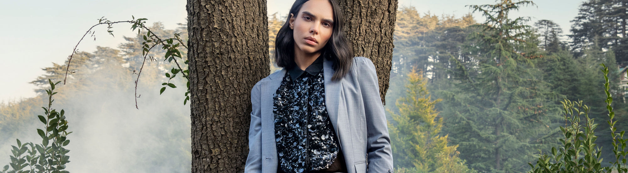 The Iridescent Floral Embroidery - Genes Online Store