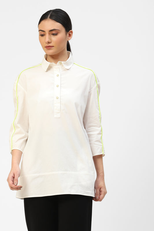 White Poplin Kurta For Women With Lime Green Piping Shoulder Detail