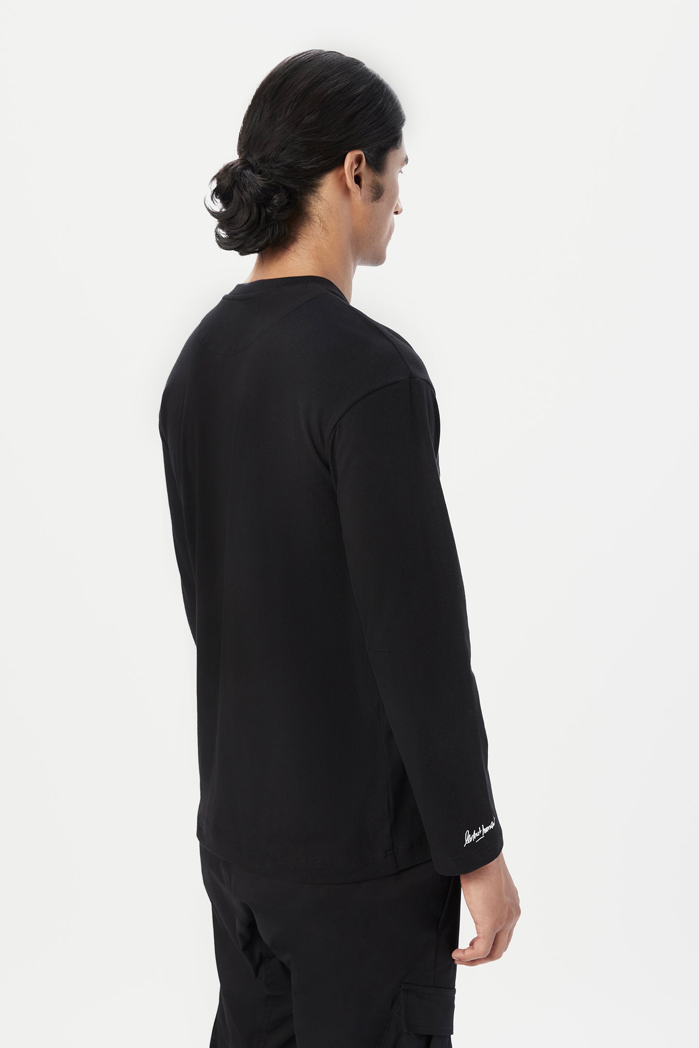 Regular Fit Full Sleeve T-Shirt with Drop Shoulder and Striking Gingko Stamp Print