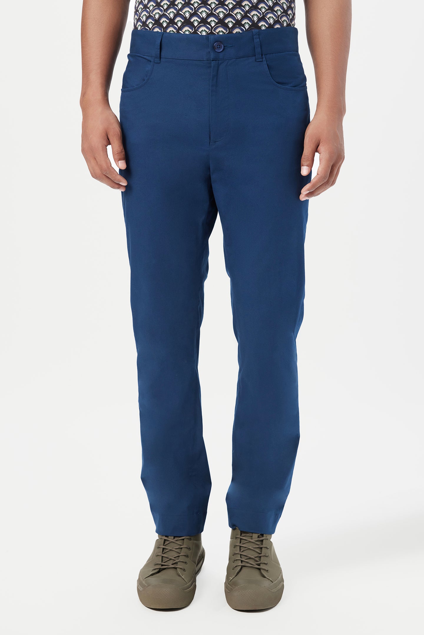 Slim Fit Trousers with Back Bone Pocket