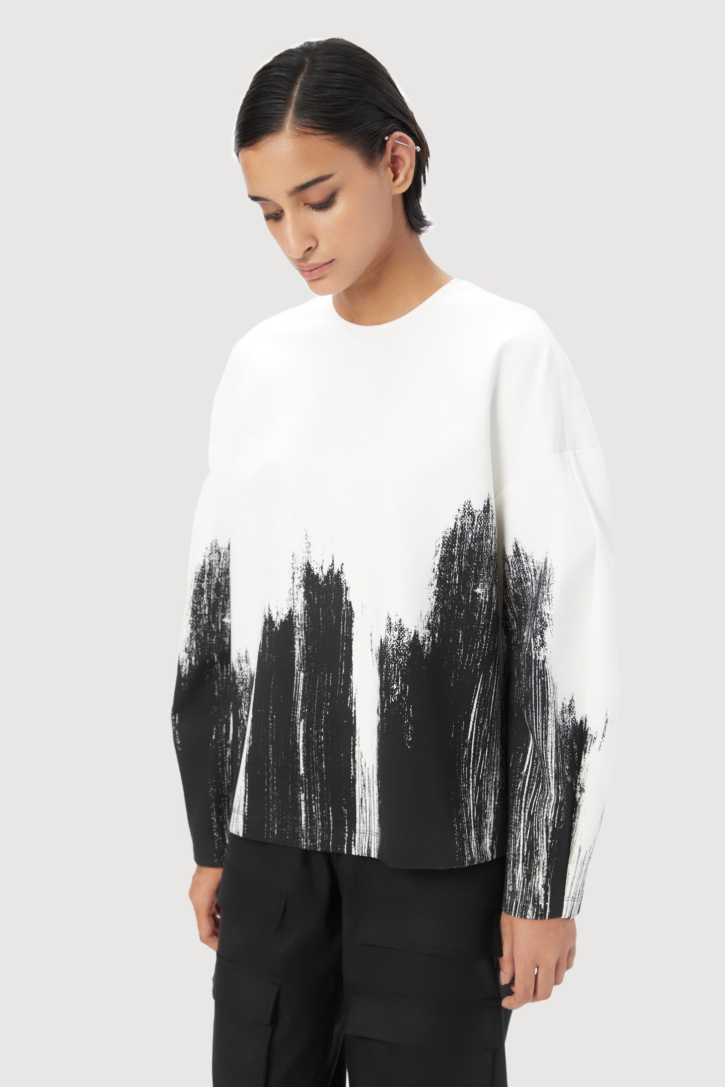 Easy Fit Round Neck Sweatshirt with Brush Stroke Print