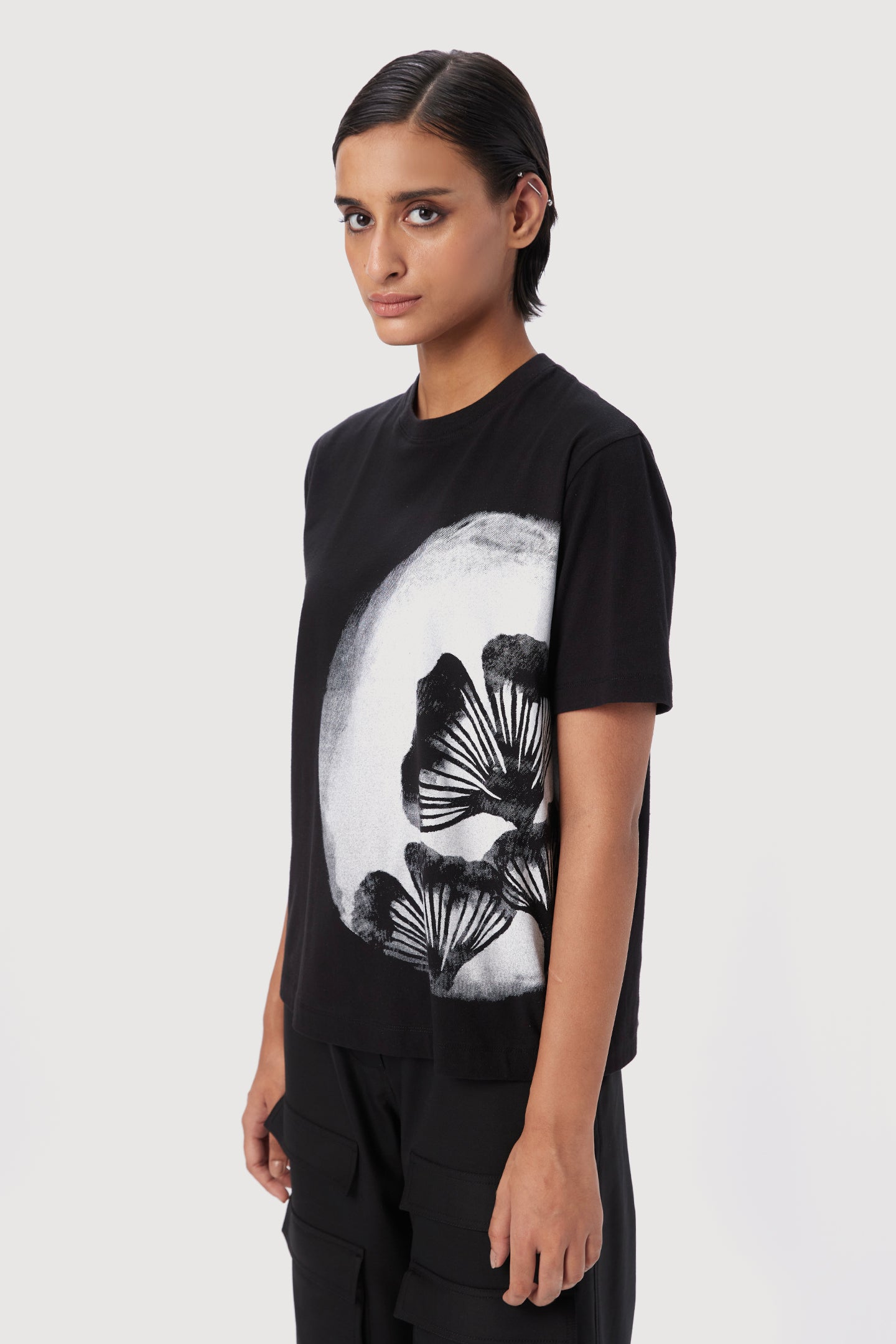 Regular Fit T-Shirt with a Bold Large Gingko Stamp Print Placement