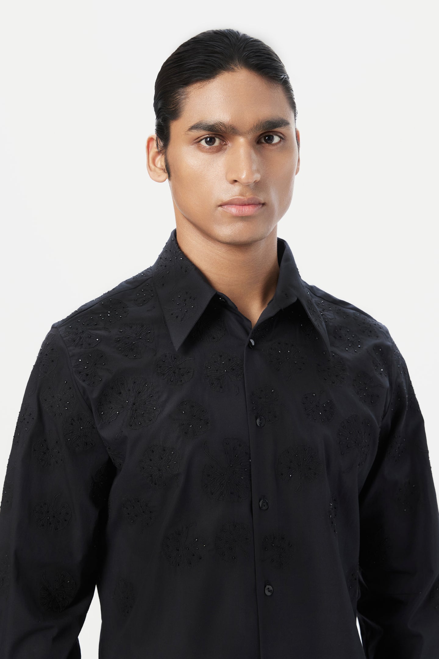 Regular Fit Button-Down Shirt with Gingko Thread Embroidery