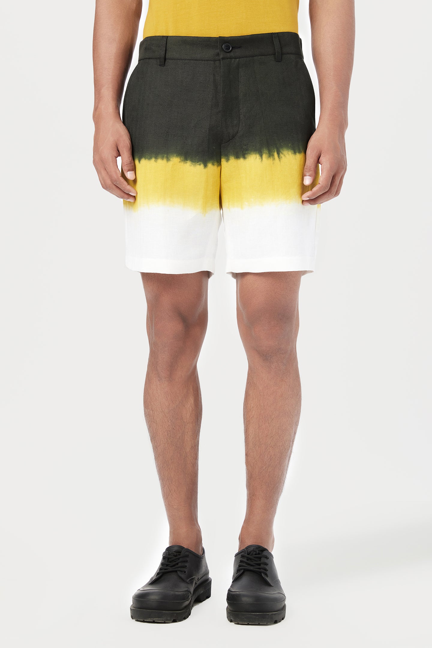 Classic Fit Shorts with Back Inseam Pockets