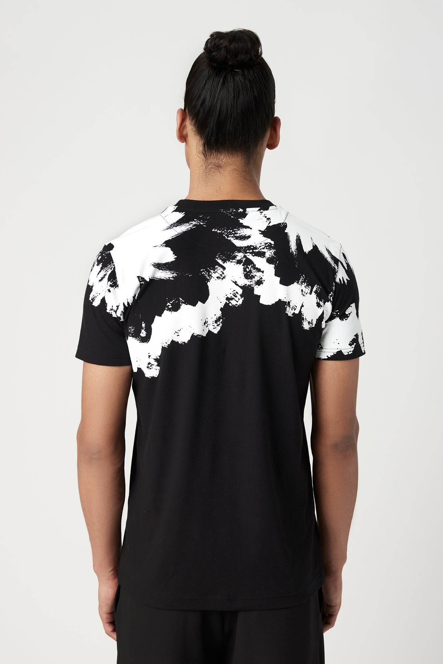 Classic Fit T-Shirt with Gingko Print Placement