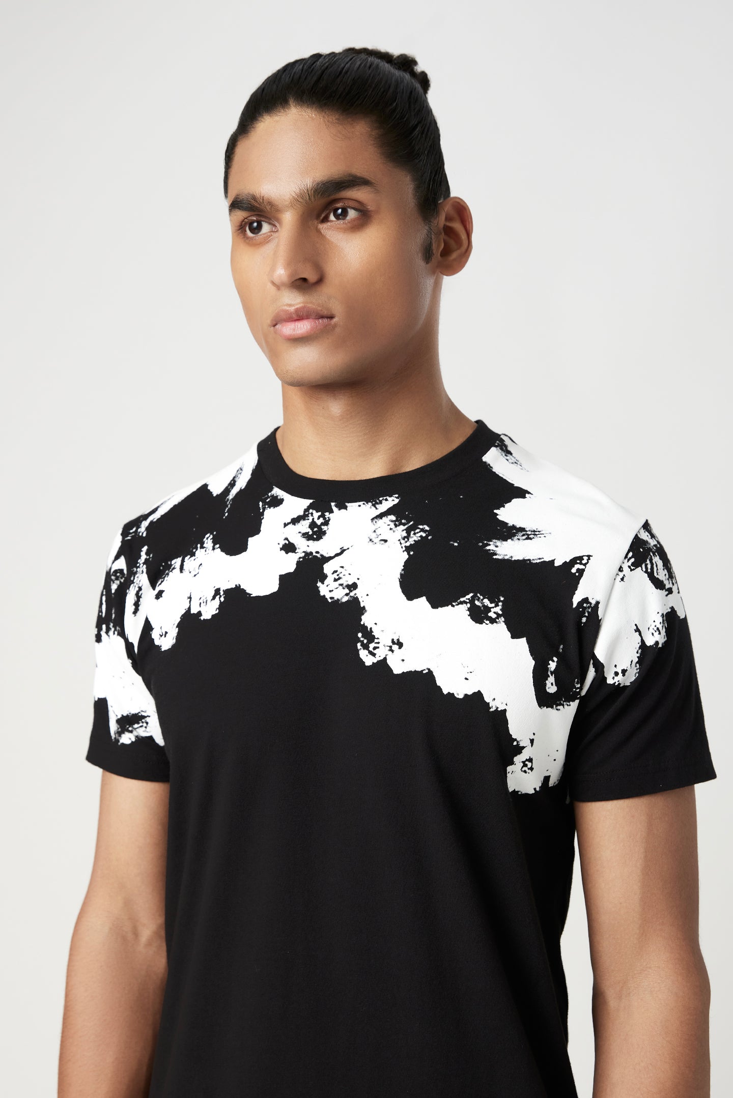 Classic Fit T-Shirt with Gingko Print Placement