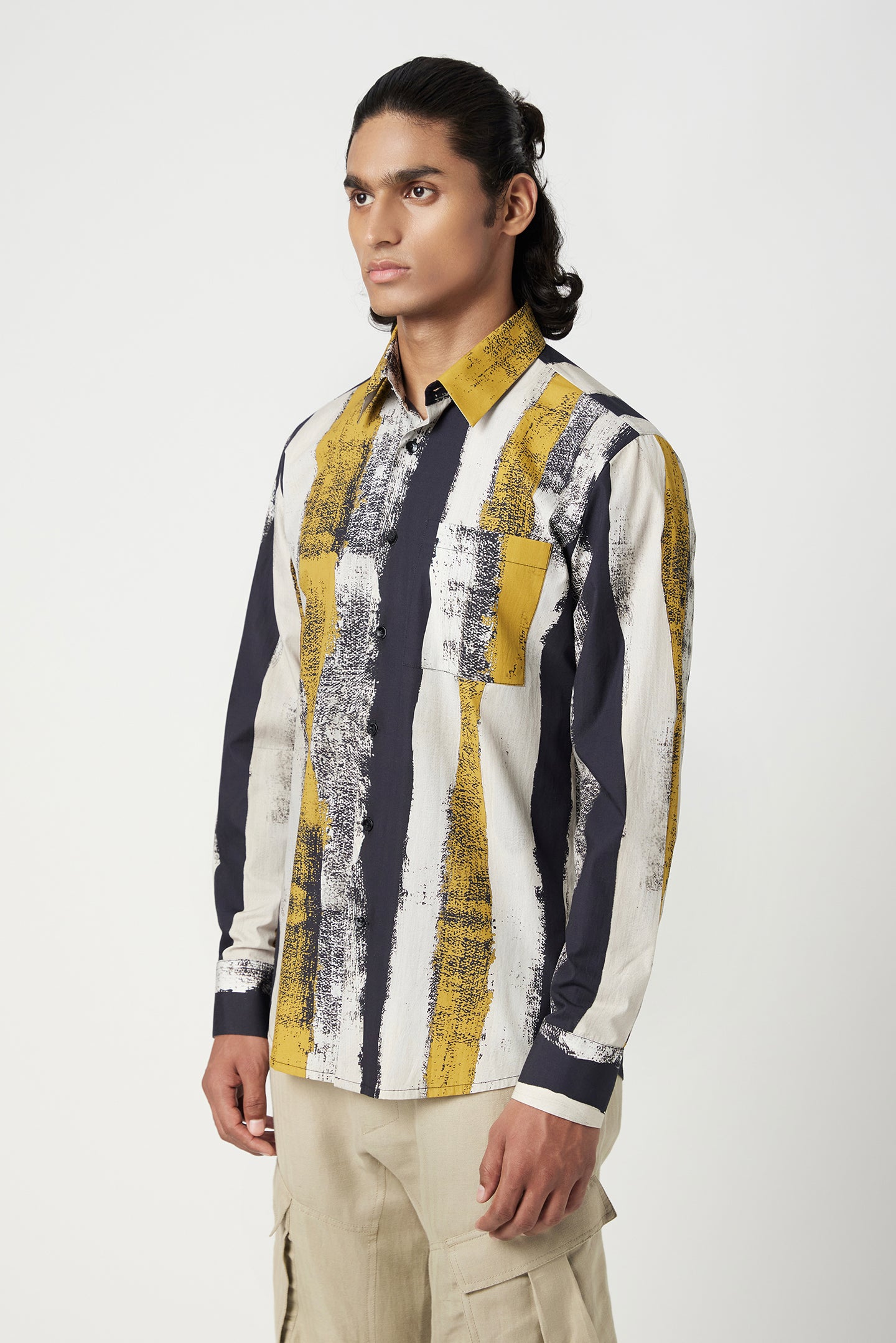 Regular Fit Button-Down Shirt in a Striking Large Stripe Print