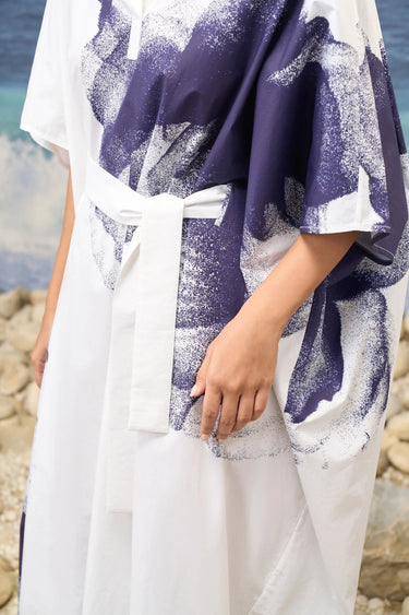 Abstract Ink-Blot Oversized Belted Dress – White & Navy