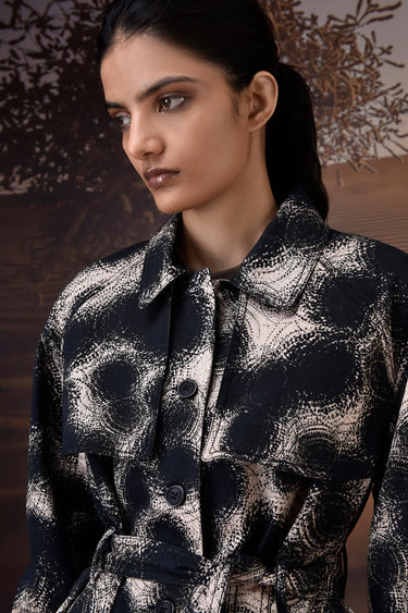 Black Abstract Circle Print Cotton Twill Jacket - Genes Online Store