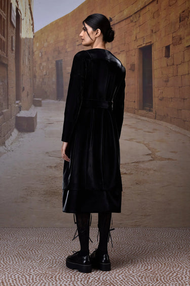 Black Shiny Velvet Overcoat - Genes Online Store