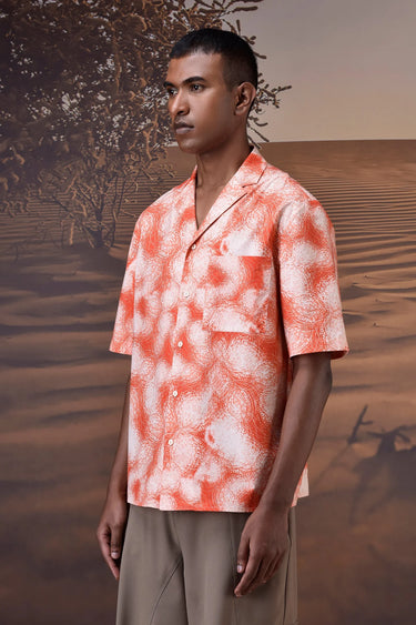 Coquelicot print Giza cotton poplin shirt for men showing breathable premium fabric texture