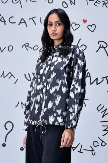 Heart Print Oversized Shirt - Black - Genes Online Store
