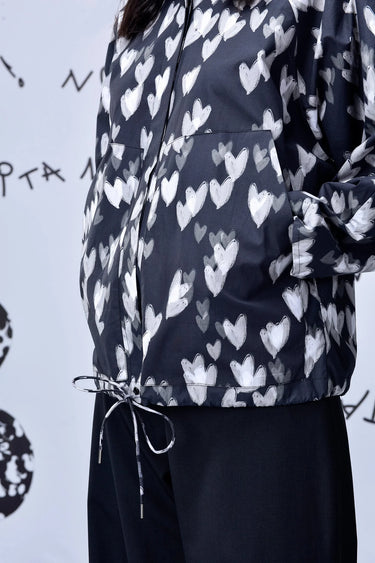 Heart Print Oversized Shirt - Black - Genes Online Store