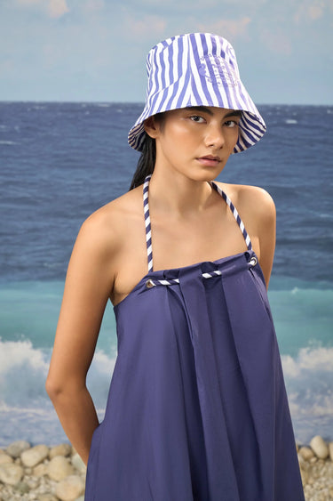 Navy dress for women with pleated design and clean neckline