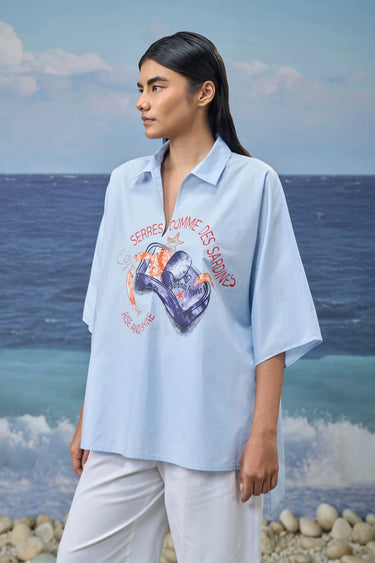 Oversized Polo-Collar Shirt in Premium Cotton Poplin with Statement Print - Light Blue