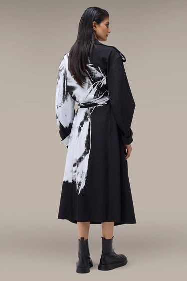 Women's Premium Abstract Print Belted Trench Coat - Tencel Twill - Black