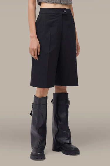 Women's Premium Black Tailored Bermuda Shorts