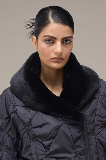 Women's Premium Fur Collar Cropped Quilted Jacket - Black Nylon