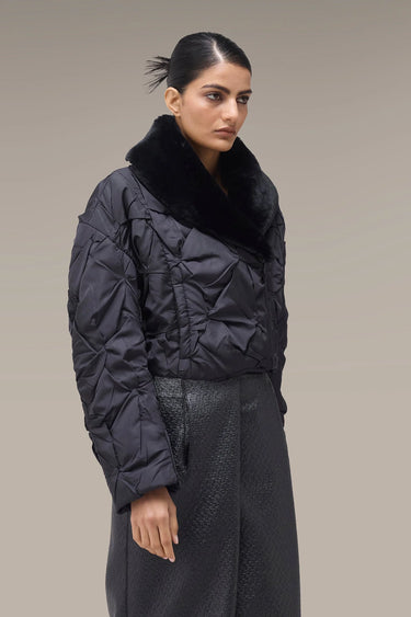 Women's Premium Fur Collar Cropped Quilted Jacket - Black Nylon