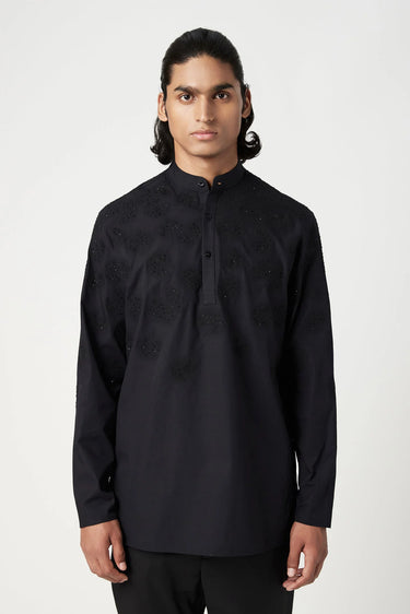 Regular Fit Band Collar Short Kurta with Gingko Thread Embroidery - Genes Lecoanet Hemant