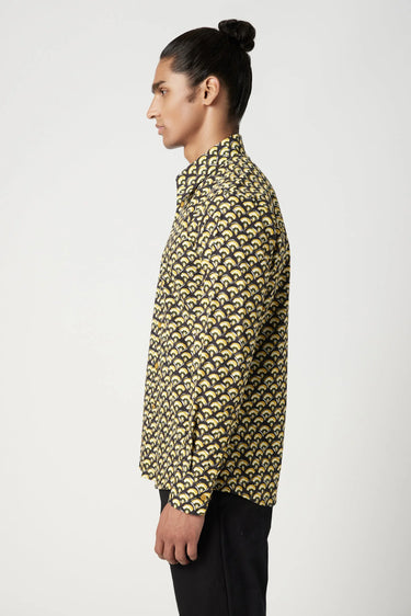 Regular Fit Button-Up Shirt in an All-Over Scallop Print - Genes Lecoanet Hemant