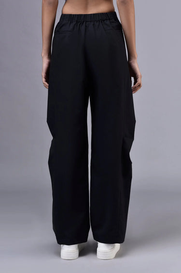 Side Pleat Relax Fit Trousers- Black - Genes Online Store