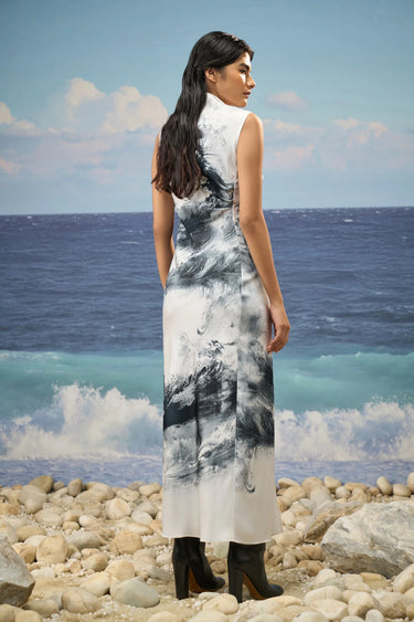 Sleeveless dress for women perfect for summer wear