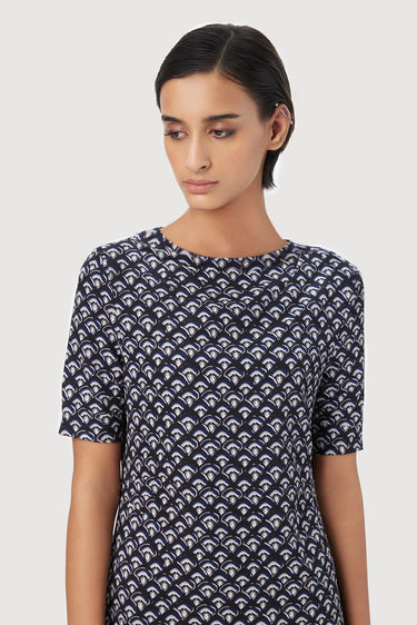 Slim Fit Raised Neck Dress in Scallops Print - Genes Lecoanet Hemant