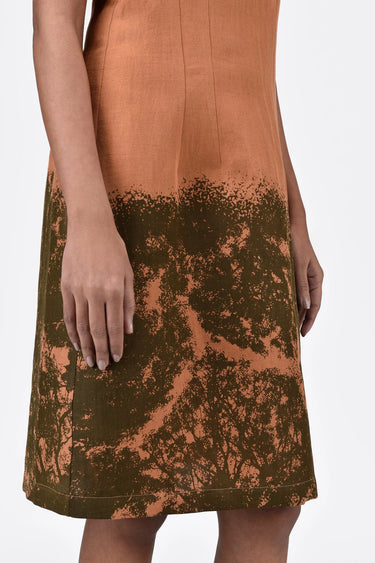 Slim Fit V-Neck Sleeveless Dress with Canopy Print - Genes Lecoanet Hemant