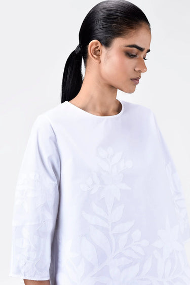 Straight Fit Top with Tropical Appliqué - Genes Lecoanet Hemant