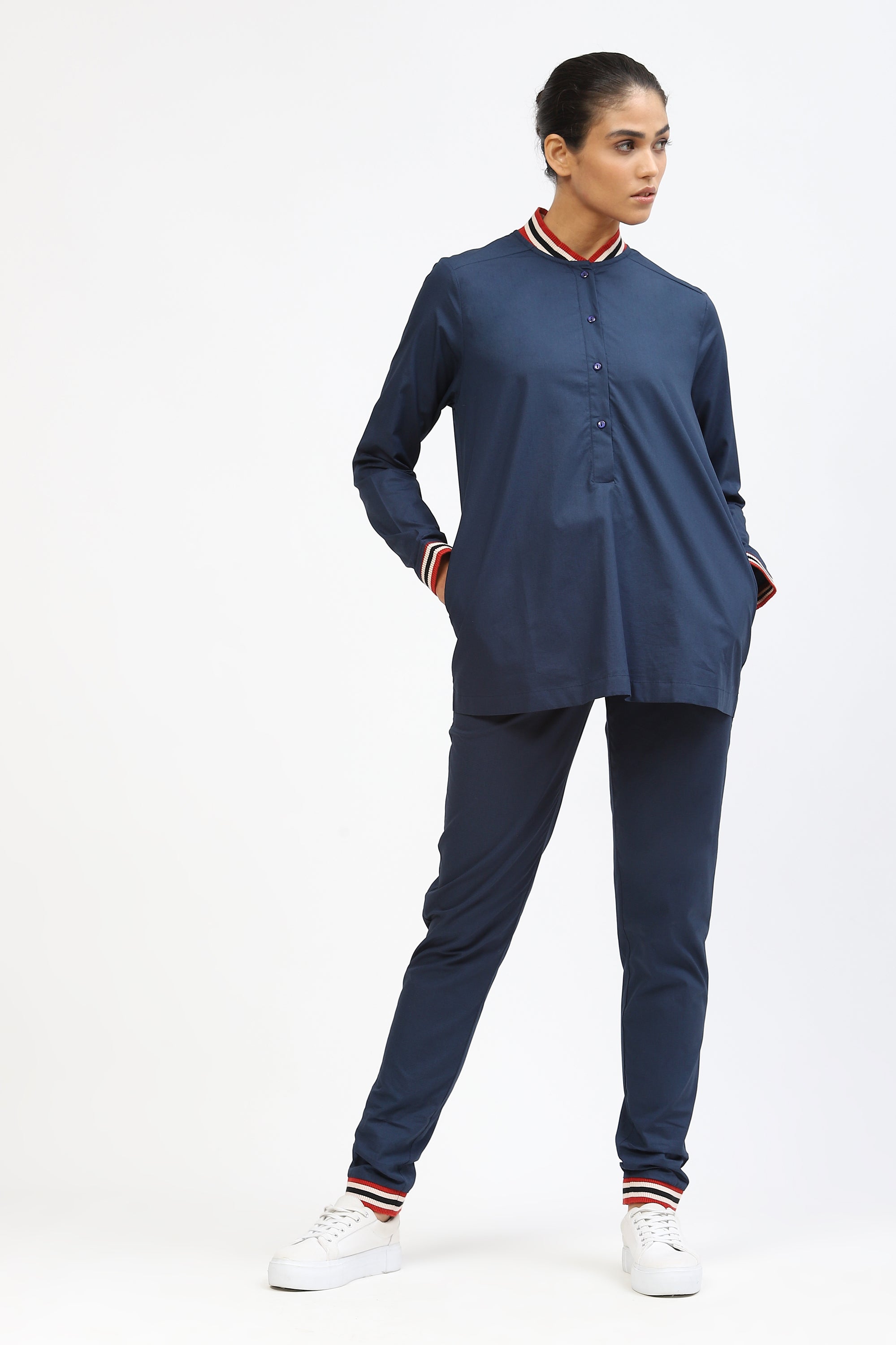 Women Shirt with Ribbed Collar and Cuffs