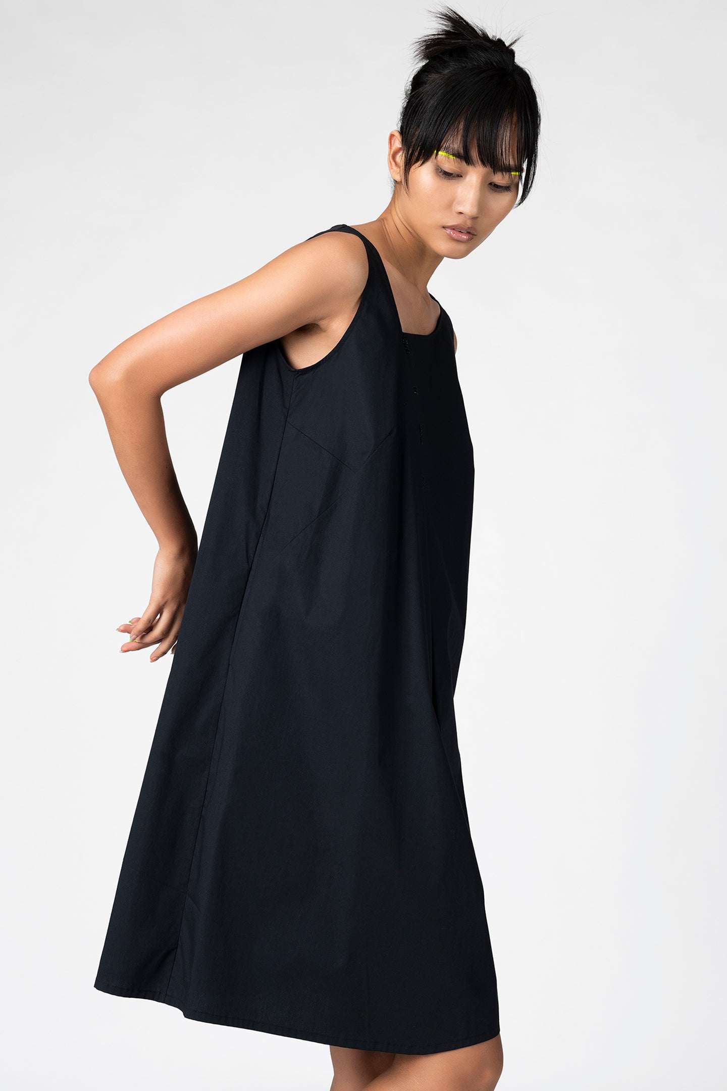 Draped Dress With Asymmetric Neckline - Genes online store 2020